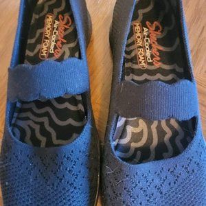 Skechers Air Cooled Memory Foam Mary Janes 9.5